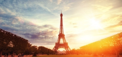 Eiffel Tower 1600 x 700.png